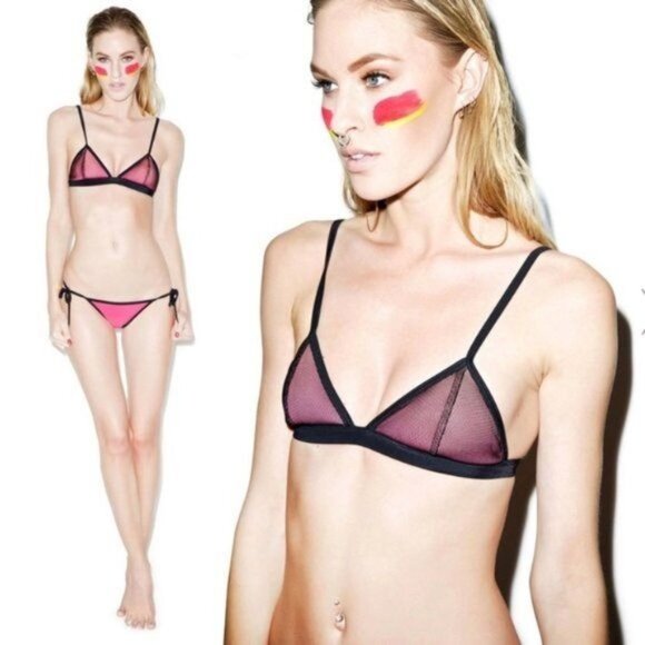 Wildfox Neon Triangle Top Size Medium Sporty Mesh Bikini Pink Black Sz M New - Picture 8 of 8